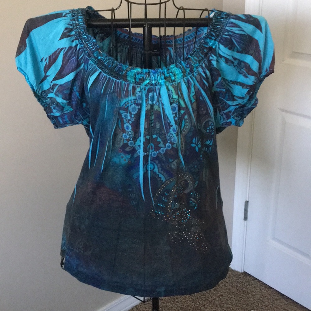 Black and Teal Top
